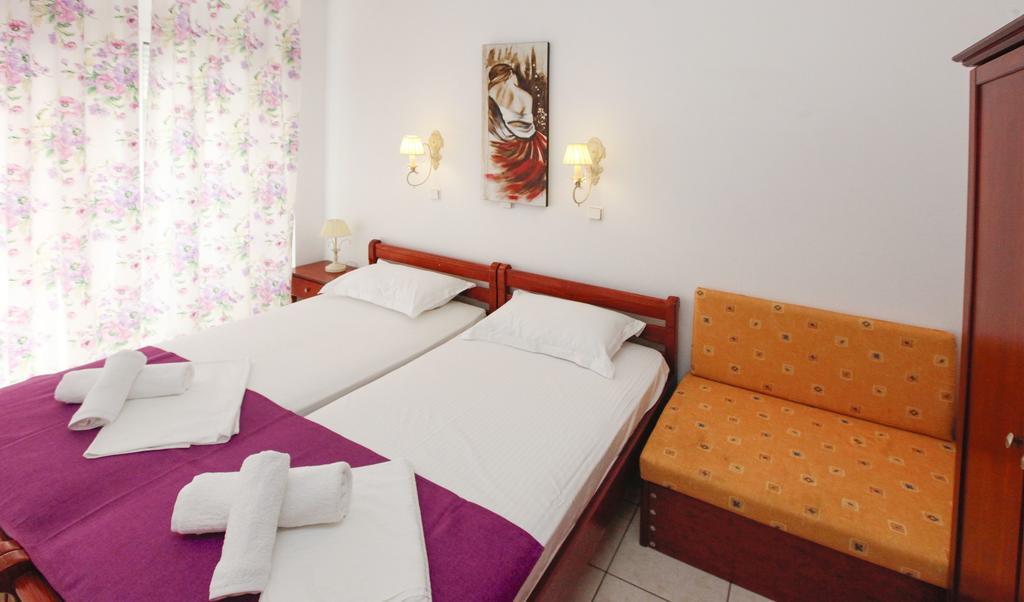 Nereids Apartments And Studios Chrysi Ammoudia Ngoại thất bức ảnh
