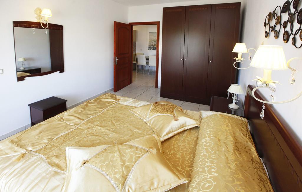 Nereids Apartments And Studios Chrysi Ammoudia Ngoại thất bức ảnh