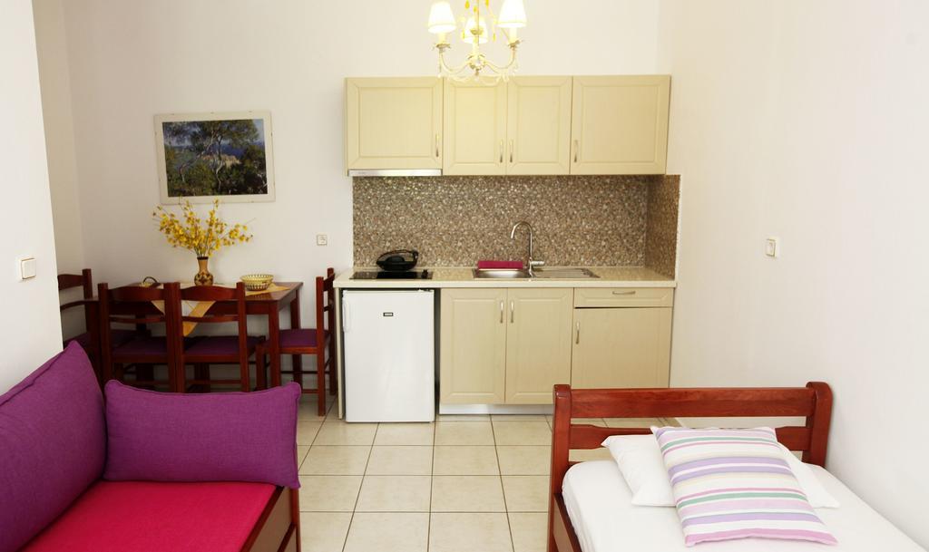 Nereids Apartments And Studios Chrysi Ammoudia Ngoại thất bức ảnh